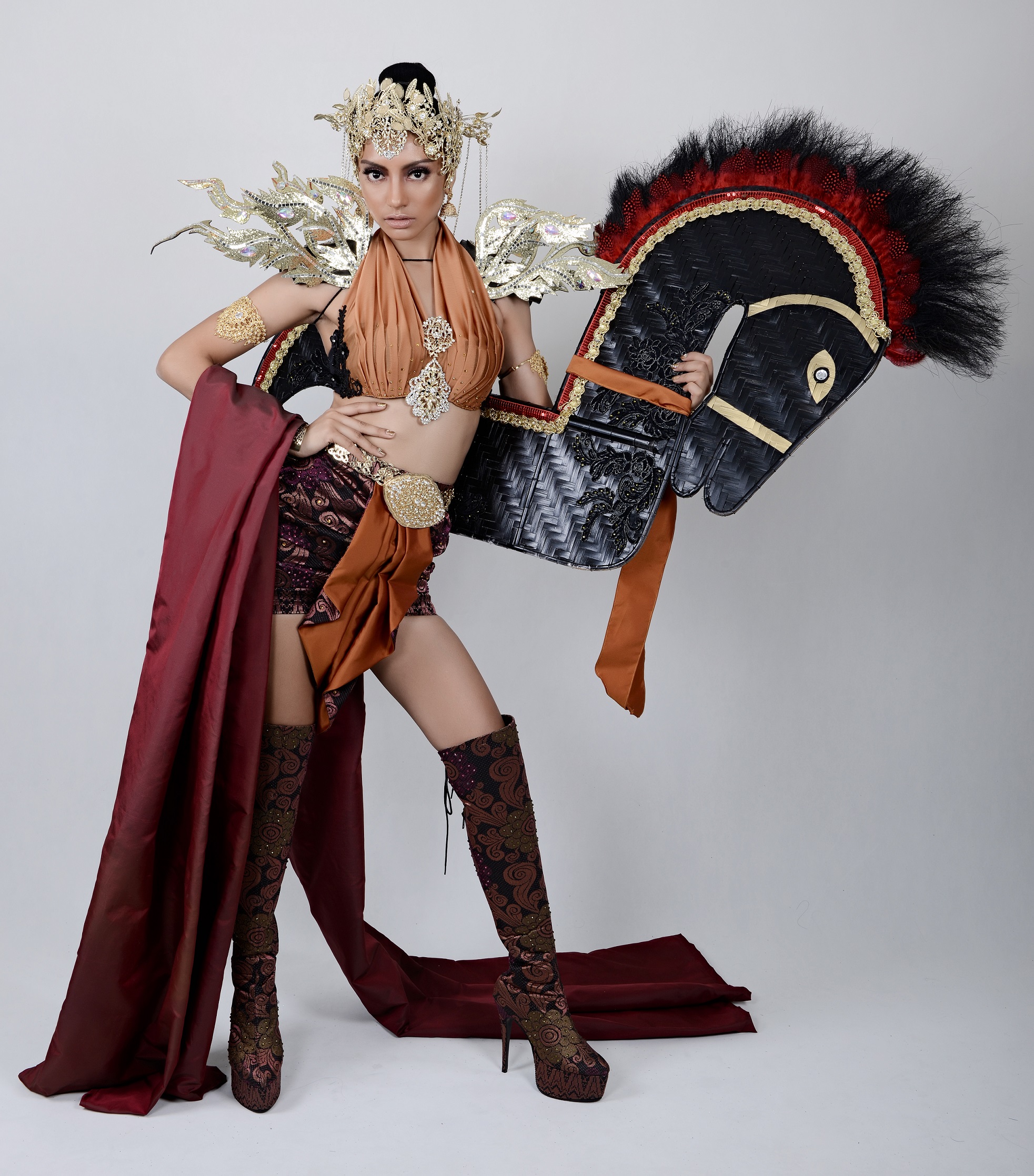 Miss Grand Malaysia Organisation 'Check out my horse'